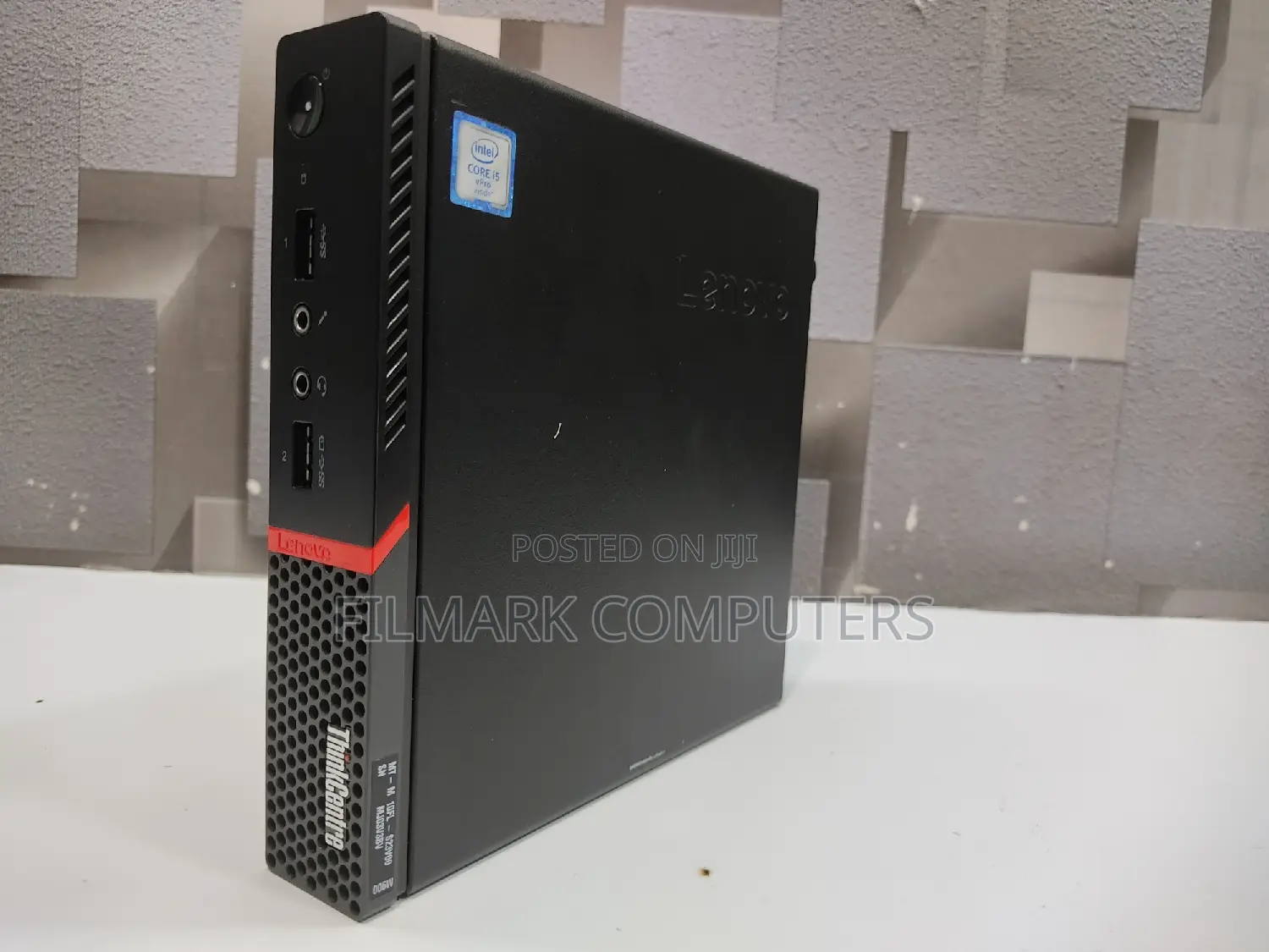 Desktop Computer Lenovo 8GB Intel Core I5 SSD 256GB