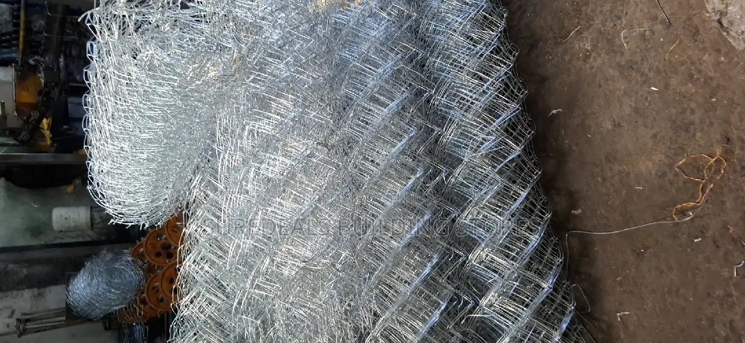 Twisted-End Chain Link Mesh Wire 6feet by 18mtrs