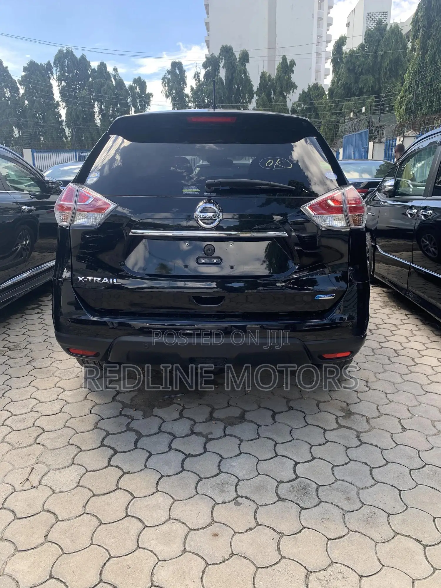Nissan X-Trail 2.0 Petrol FWD 2019 Black