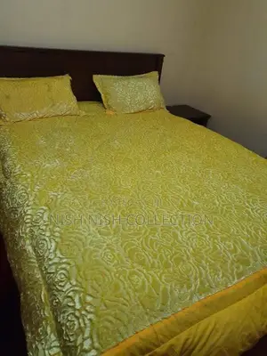 Shiny Single Woolen Duvet 5x6