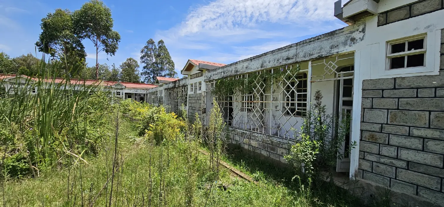 20bdrm Apartment in Elgonview for sale