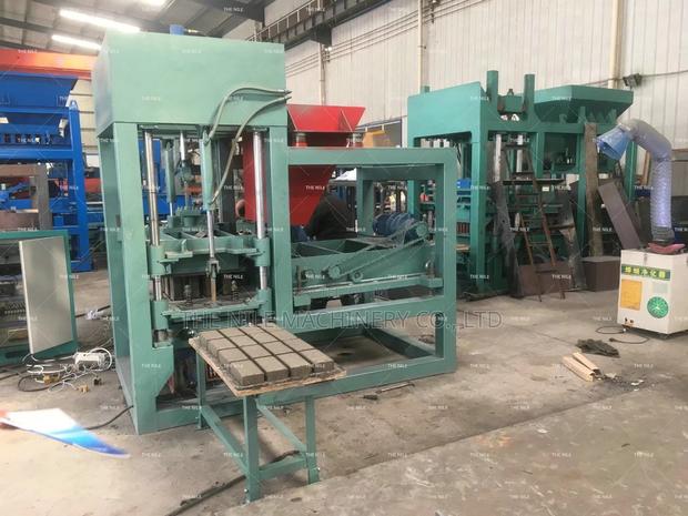 Full Automatic Brick Making Machine Hydraulic Brick Making - main view