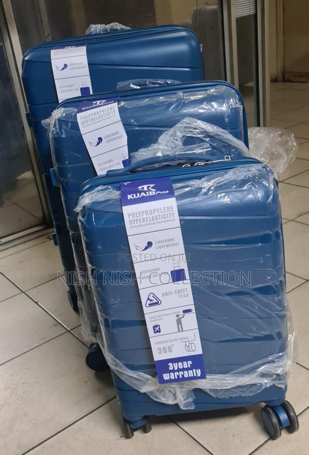 3 in 1 Fibre Suitcase - thumbnail 4