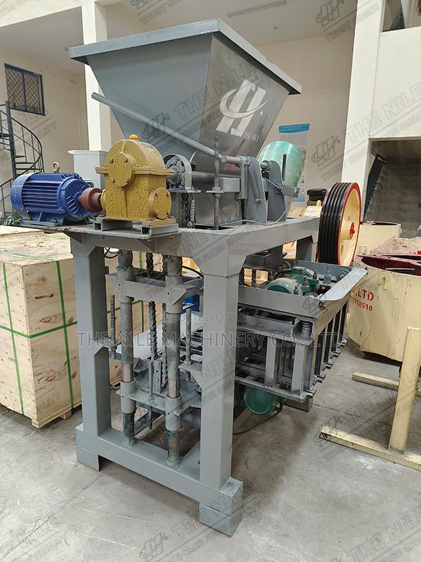 4.8kw 4-2b Brick Making Machine In Kenya - thumbnail 5