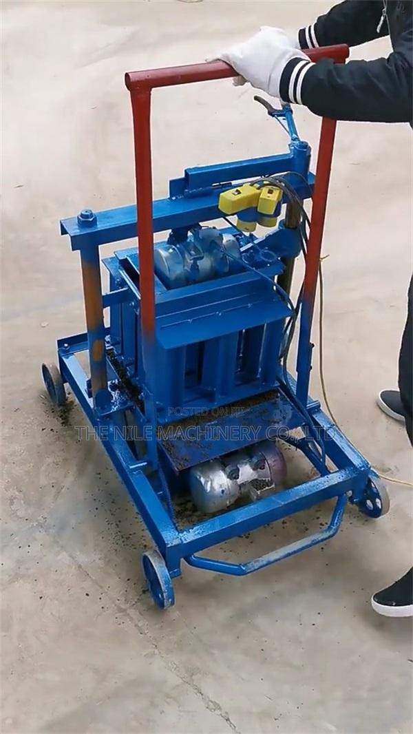 Small Sand Solid Brick Making Machine for Home Business - thumbnail 2
