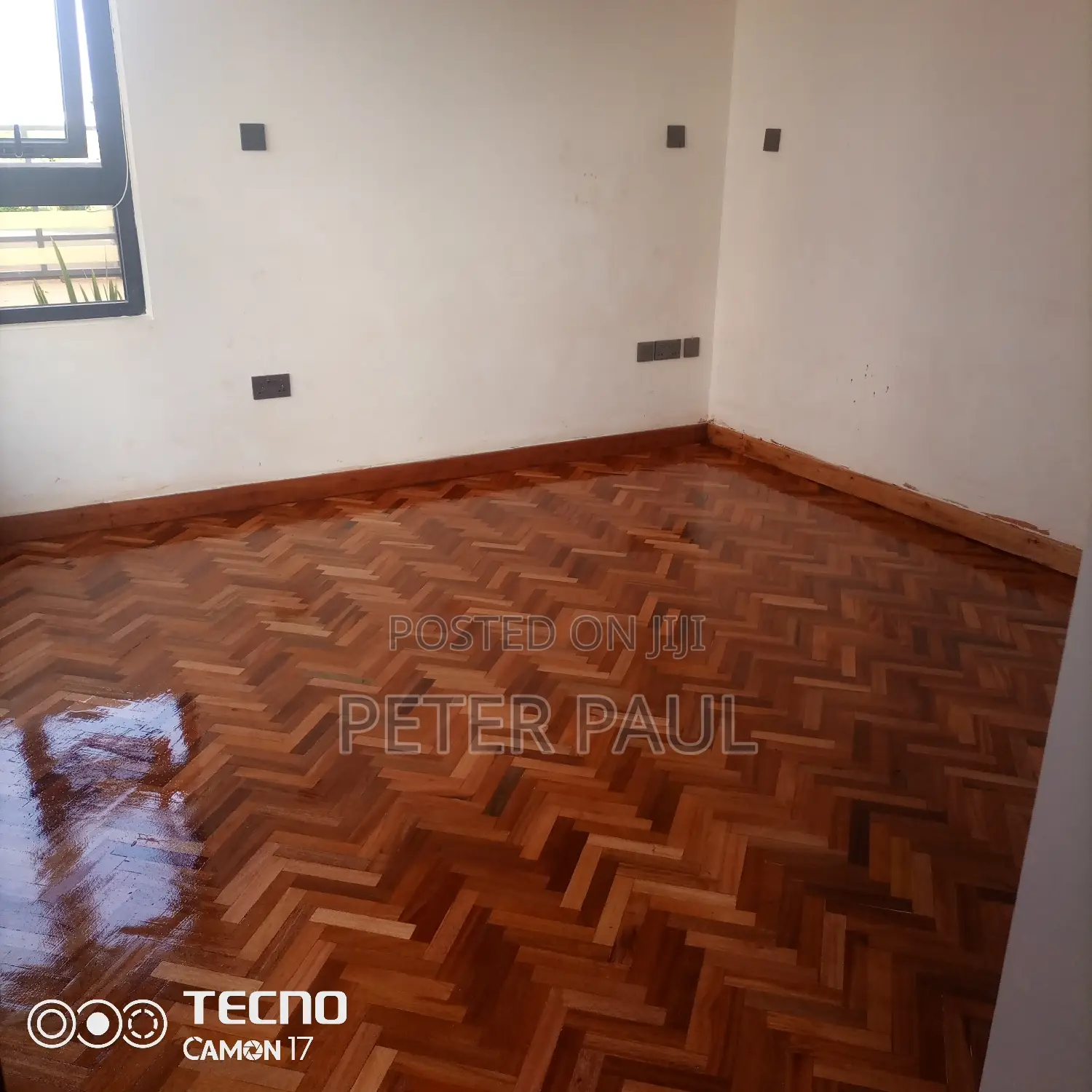 Visionary Wooden Sanded Floor