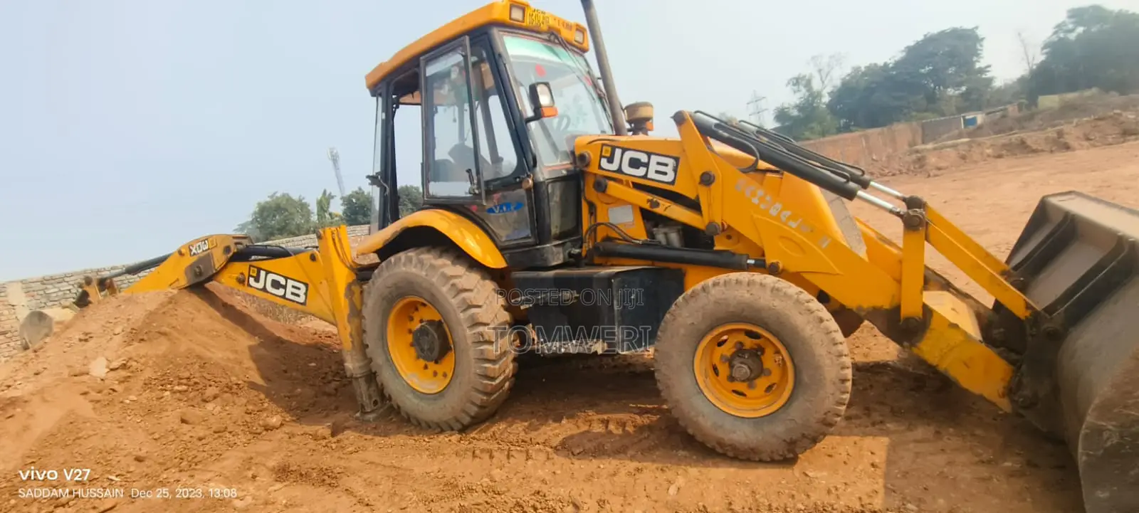 JCB Backhoe Available for Hire