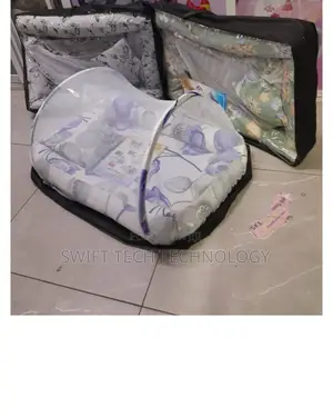 Baby Co_ Sleeper Baby Co- Sleeper With Net and Pillow