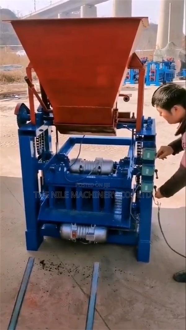 Interlocking Block Clay Ecological Brick Machine Used - thumbnail 3