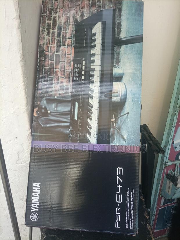 Yamaha PSR E-473 Keyboard - main view
