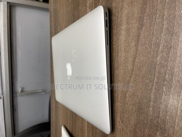 Laptop Apple MacBook Air 8GB Intel Core I5 SSD 128GB - thumbnail 3
