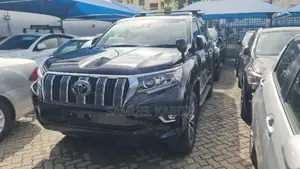Toyota Land Cruiser Prado 2018 Black
