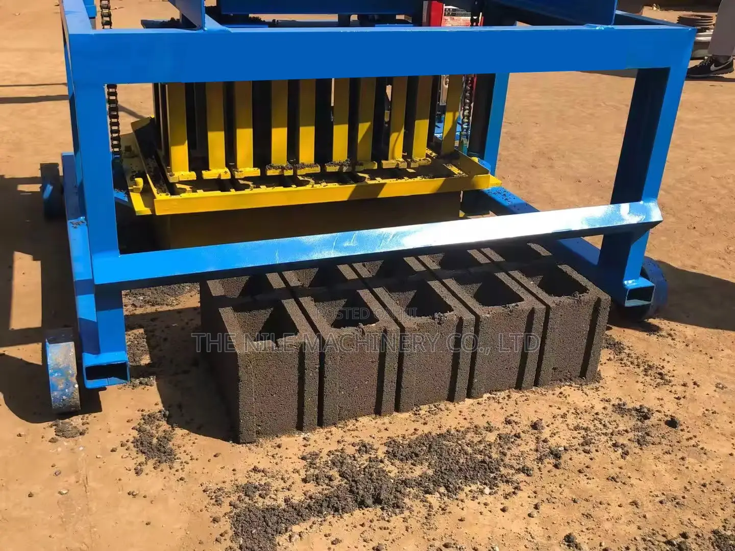 Mobile Reliable Diesel Brick Machine for Consistent Block