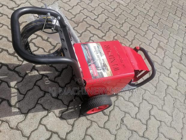 Windsor Highpressure Washing Machine 3000psi.