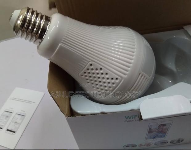 WIFI Bulb Nanny Camera 360 Degree Panorama CCTV