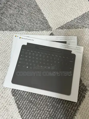 Microsoft Surface Pro 8/9 Signature Keyboard Microsoft !!