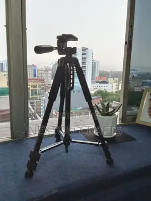 Tripod Stand ( Phone and Camera)