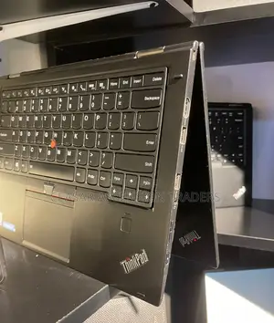 Laptop Lenovo Thinkpad X1 Yoga 8GB Intel Core I7 SSD 256GB