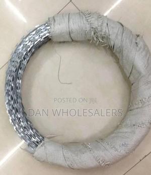 Heavy Stainless Razor Wire - thumbnail 2