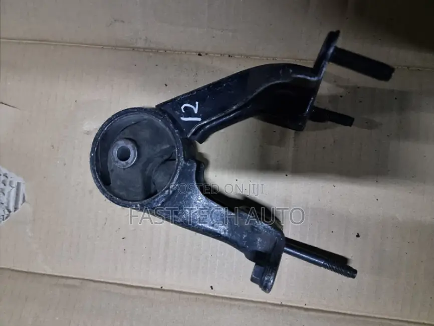 Gearbox Mounting Toyota NZE