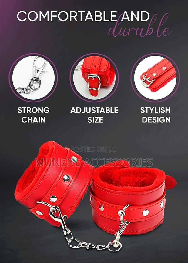 Adjustable Cuffs Sex Toys BDSM Leather Faux Fur Retraints