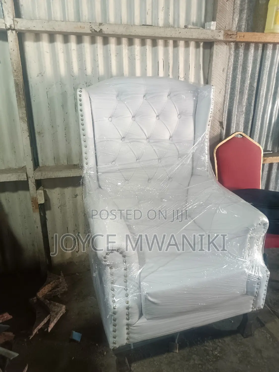 Pedicure Seat, White Colour With a Pouf.