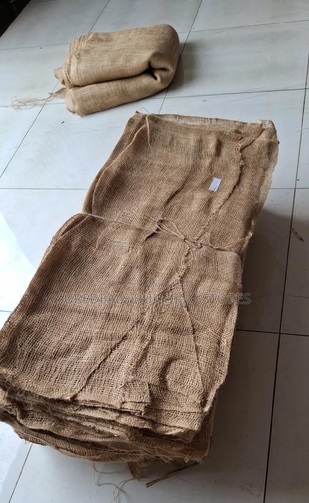 Hessian Cloth for Concrete Curing(Jute Cloth) - thumbnail 3
