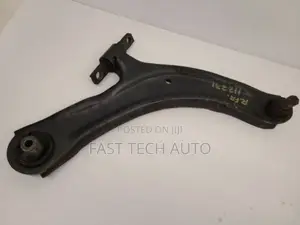 Nissan Rogue RH Passenger Lower Control Arms