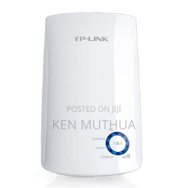 Tp-Link TL-WA850RE 300mbps Universal Wi-Fi Range Extender - main view
