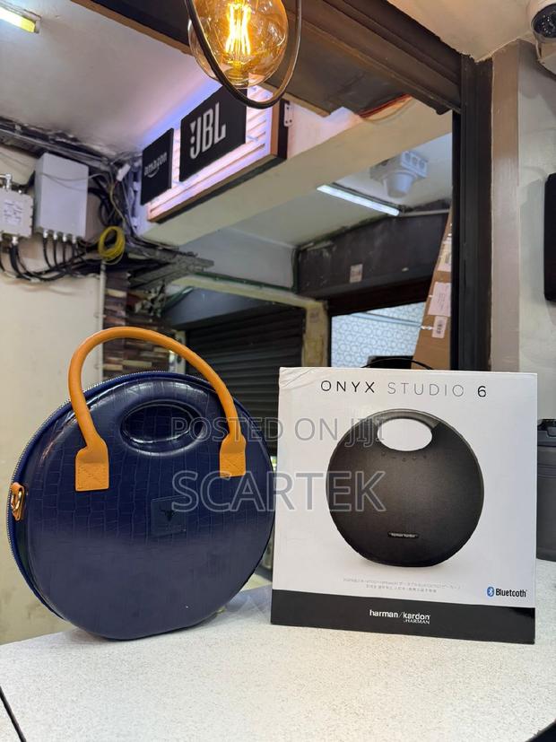 Onyx Studio 6 Bags