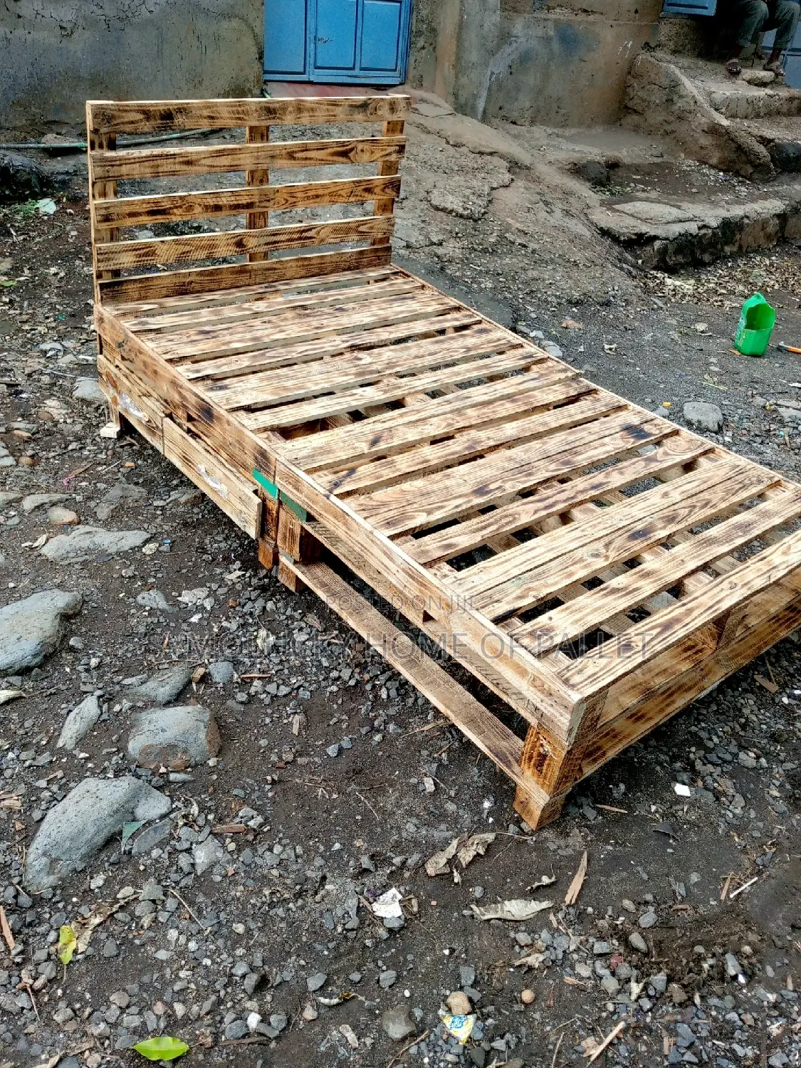 4*6 Pallet Bed.Detachable