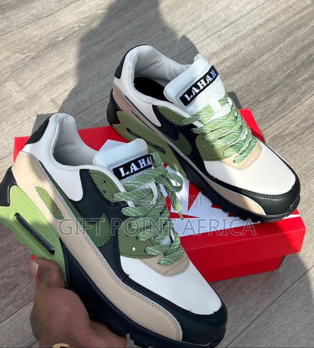 Nike Air Max 90 Unisex Sneakers - main view