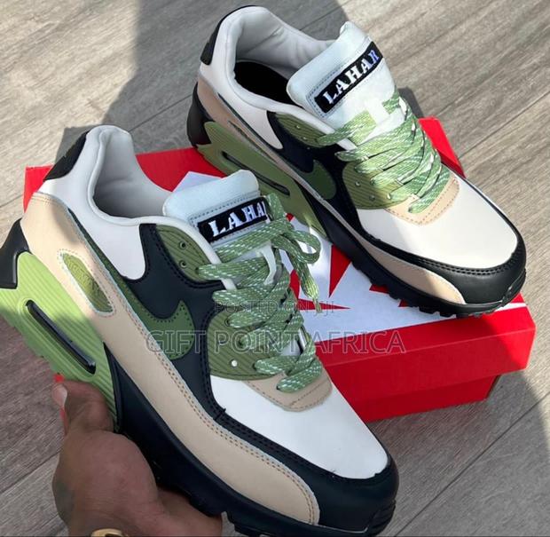 Nike Air Max 90 Unisex Sneakers - thumbnail 3