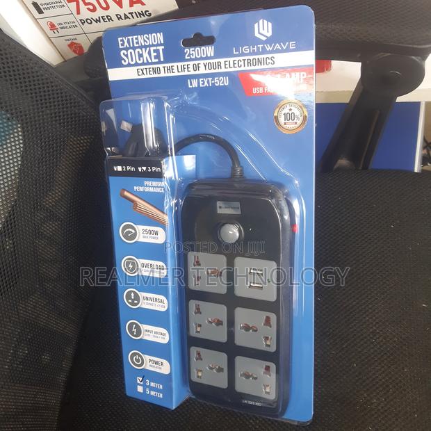 5 Way Lightwave Extension Plus 2 Usb Ports - main view