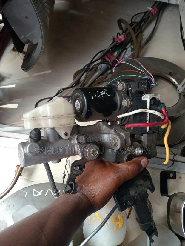 Honda Fit 2015 Electric Brake Master Cylinder (Booster)