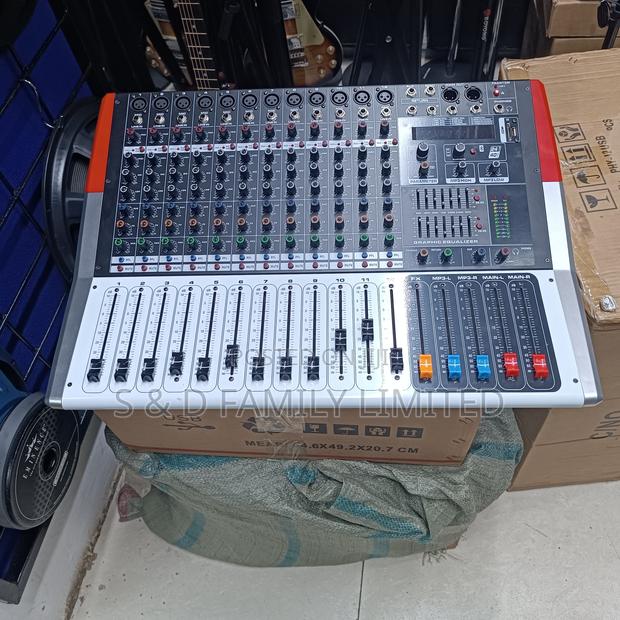 Yamaha PHY-12USB Powered Mixer - thumbnail 2