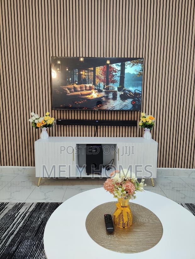 Two Bedroom Airbnb - Bypass- Membly. - thumbnail 8