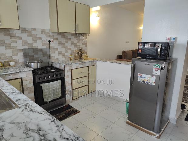 Two Bedroom Airbnb - Bypass- Membly. - thumbnail 20