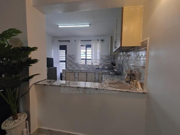 Two Bedroom Airbnb - Bypass- Membly. - thumbnail 21