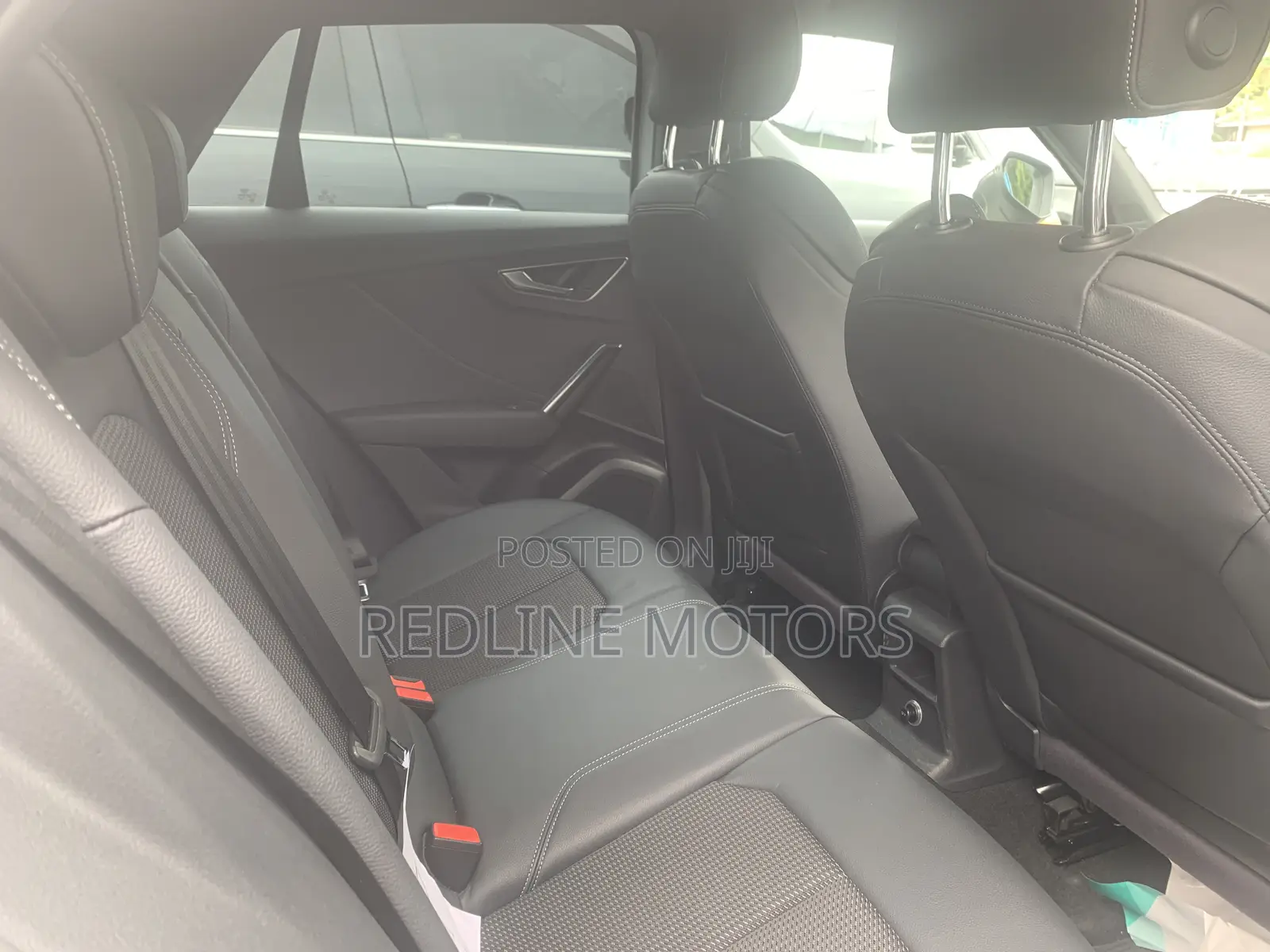 Audi Q2 2017 Pearl