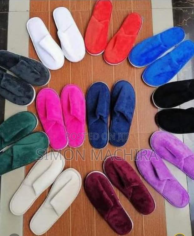 Indoor Slippers for Adults - thumbnail 2