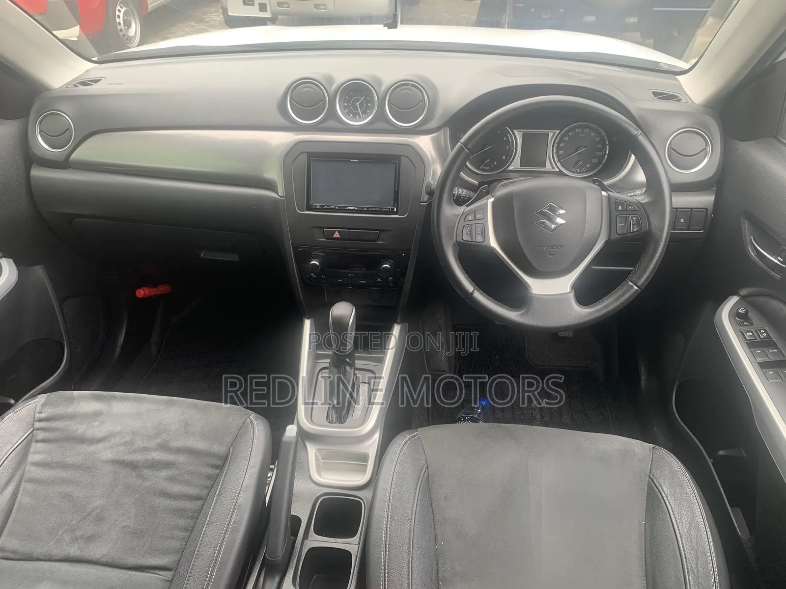 Suzuki Escudo 2017 White