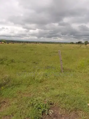4 Acres Lukenya Touching Mombasa Road Selling at 30m Per Acre