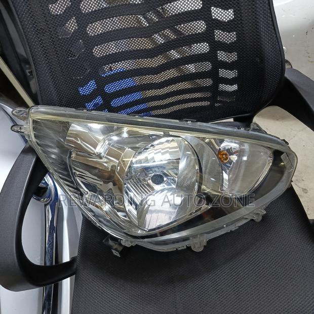 Mistubishi Mirage Headlight Non Xenon.