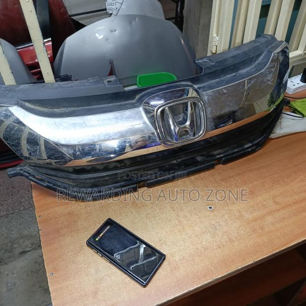 Honda Grace Grille.