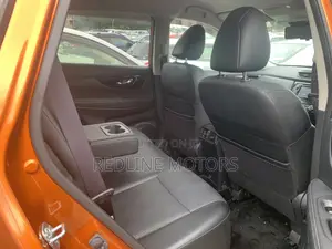 Nissan X-Trail 2017 Orange