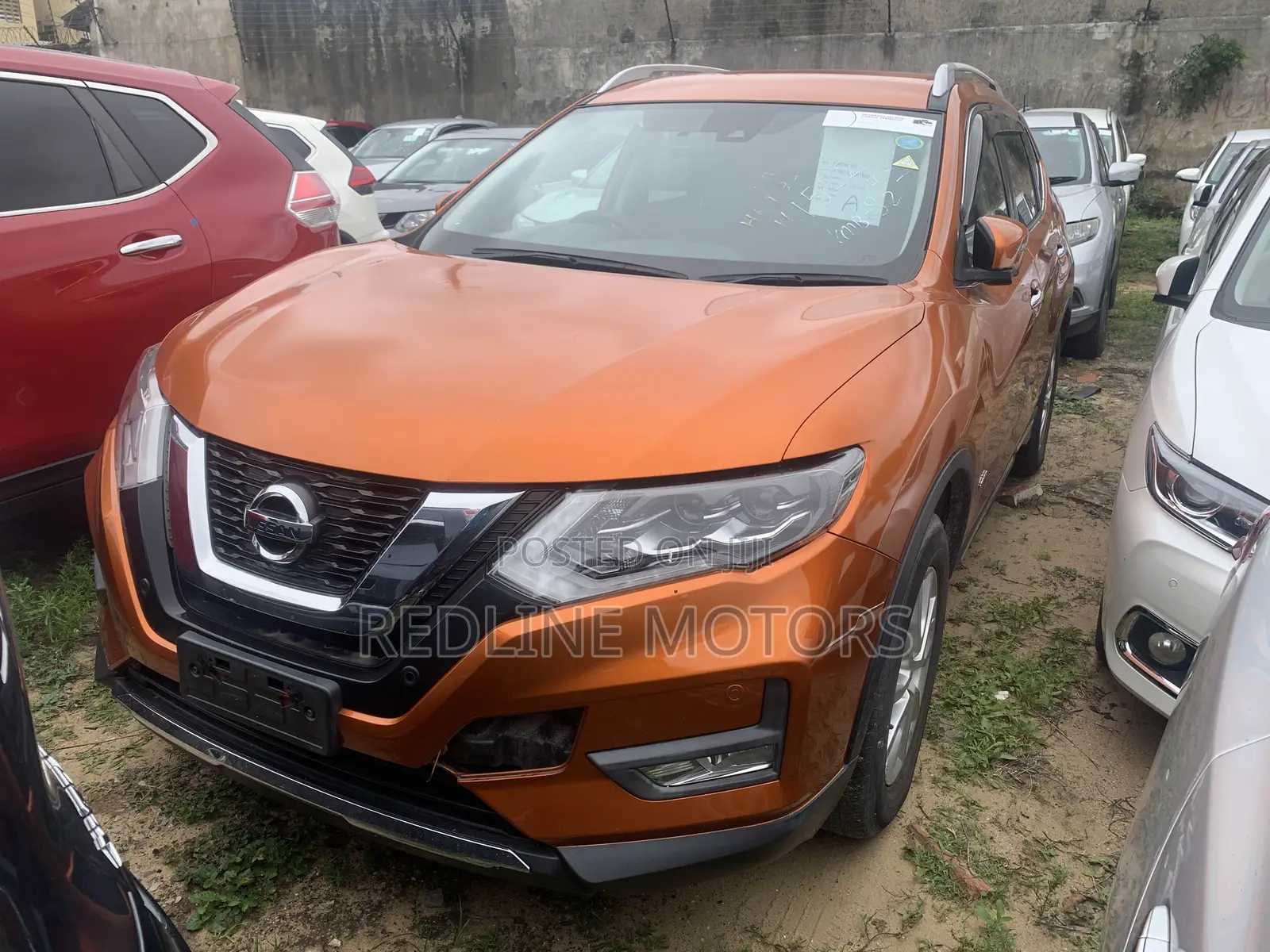Nissan X-Trail 2017 Orange