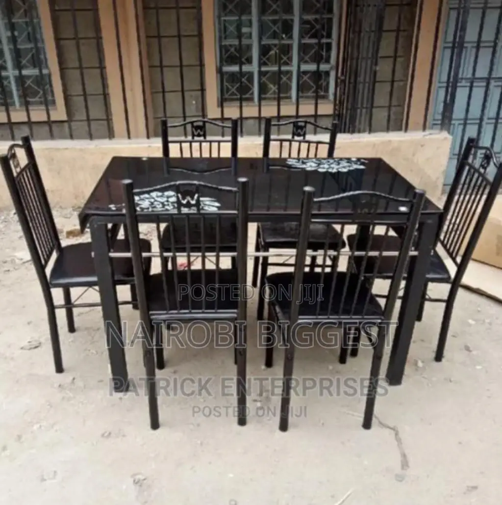 6 Seater Dinning Table