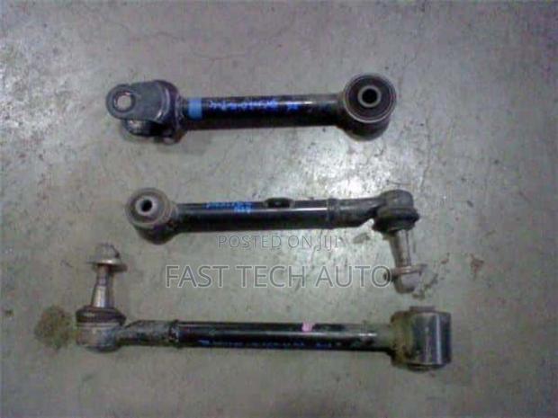 Rear Upper Right Control Arm Toyota Mark X