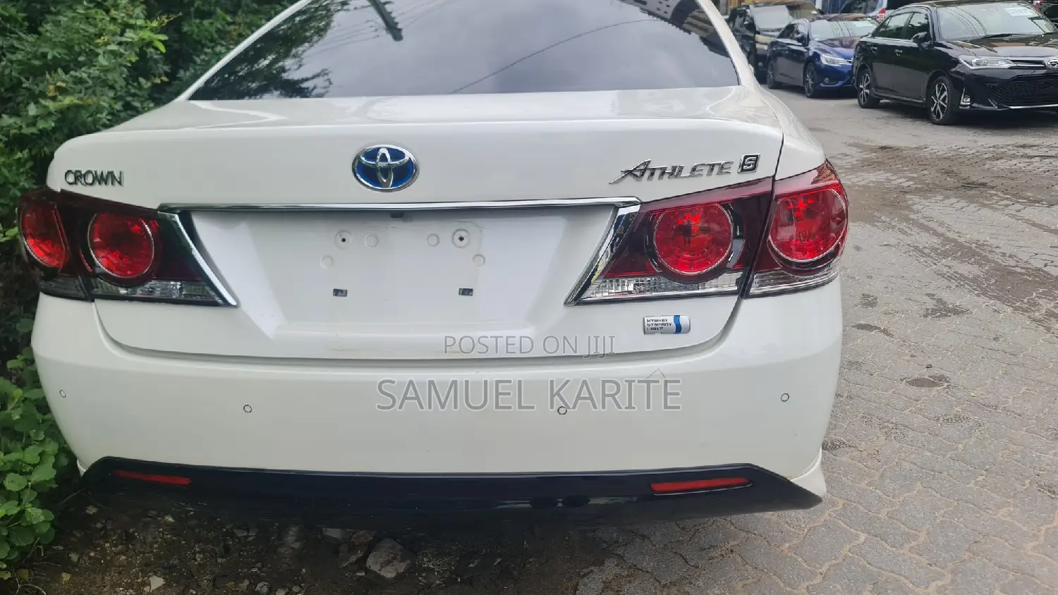 Toyota Crown 2016 White